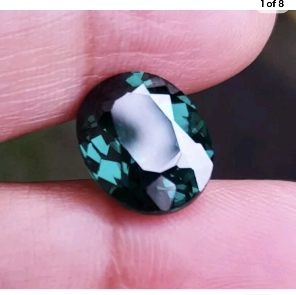 GORGEOUS FOREST GREEN TOURMALINE GEM 4.5 CT
